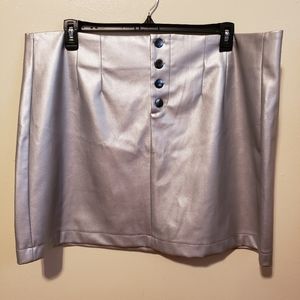 A Beautiful Soul silver mini skirt NWOT